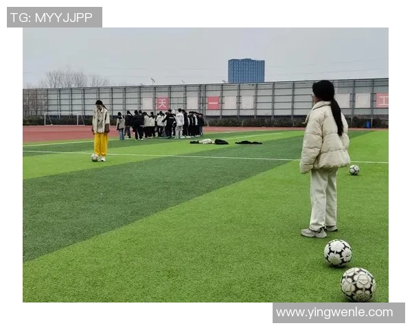 篮球与足球的完美结合探索运动框架下的竞技魅力与团队协作精神